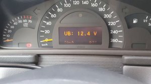 Как проверить уровень масла в Мерседес С 180 в кузове W203