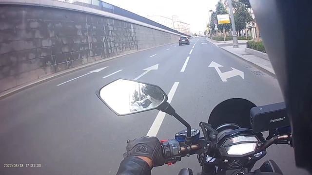 Катания по Москве на двух электричках DucatiDiavel и Ducati Panigale смотреть онлайн