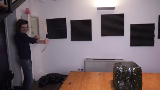 J'ai recrée le Bloc de Slime de Minecraft en vrai ! (pour voir si je peux sauter dessus) смотреть онлайн