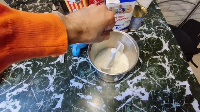 (Рецепт)+(Инструкция) Готовим классическое мороженое в автоматической мороженице Kitfort KT-1810. смотреть онлайн