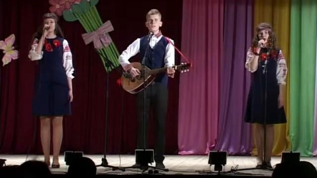 КАРІ ОЧІ, ЧОРНІ БРОВИ тріо КАРАМЛЬКА зразкового вокального ансамблю ПАРОСТОК