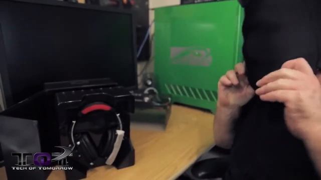 Thermaltake Level 10 M Gaming Headset Unboxing First Look! смотреть онлайн