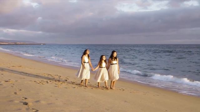 Sandy Hook Tribute Song - The Sun Shines in Heaven смотреть онлайн