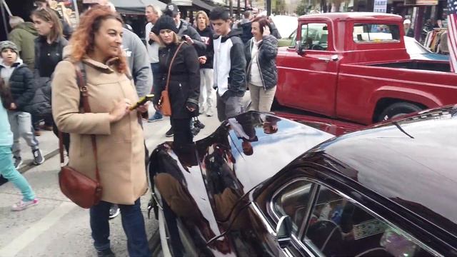 Мельбурн, день папы, ретро машины и лодочные будки по 200 тыс $ смотреть онлайн