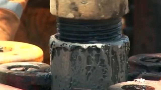 Стоимость нефти марки Brent опустилась ниже 33 долларов за баррель смотреть онлайн