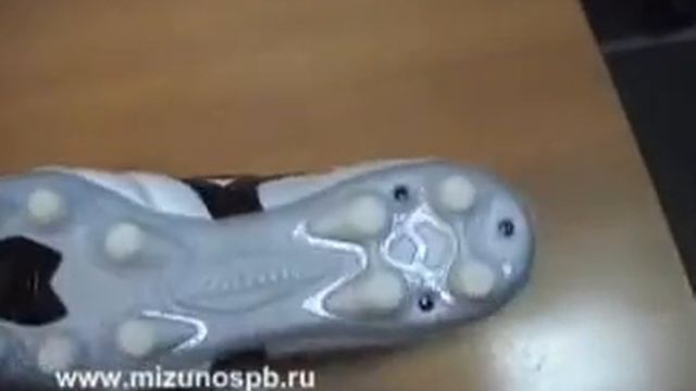 Футбольные бутсы MIZUNO Morelia MD смотреть онлайн