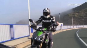 Кавасаки Z-1000