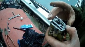 Нива 21213/ Падают обороты - машина дергается/ Что делать? /Одна из причин и её устранение