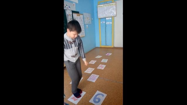 Учим числа на удмуртском языке смотреть онлайн