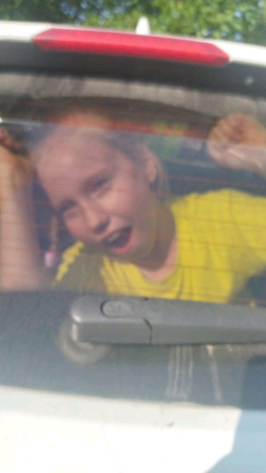 красавица телефон за 25 людей Зайдите пожалуйста смотреть онлайн