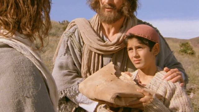 Matsés - John 6:1-15 “Jesus feeds a multitude” [mcf] смотреть онлайн