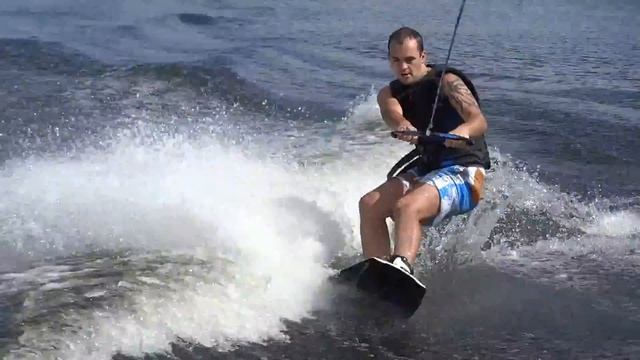 Моя первая покатушка на вейкборде смотреть онлайн