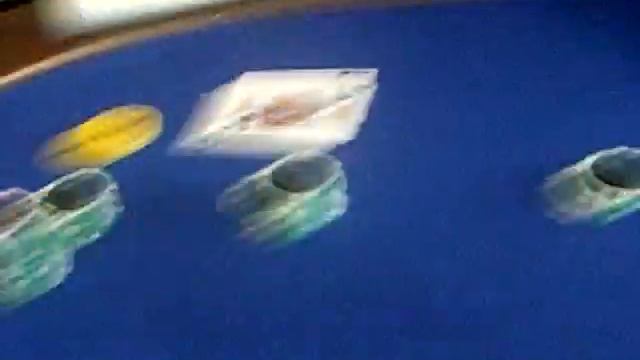 Richo puts all his chips in! смотреть онлайн