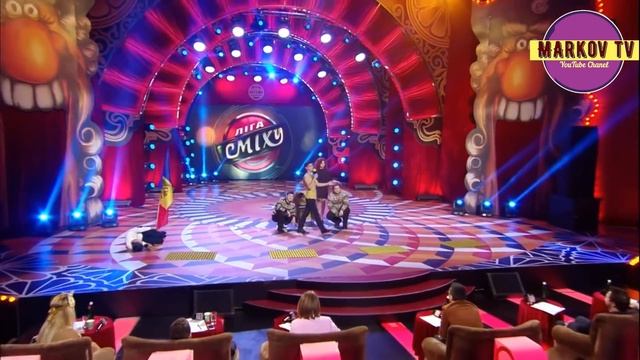 ТОП 7 смешных песен команды СТОЯНОВКА смотреть онлайн