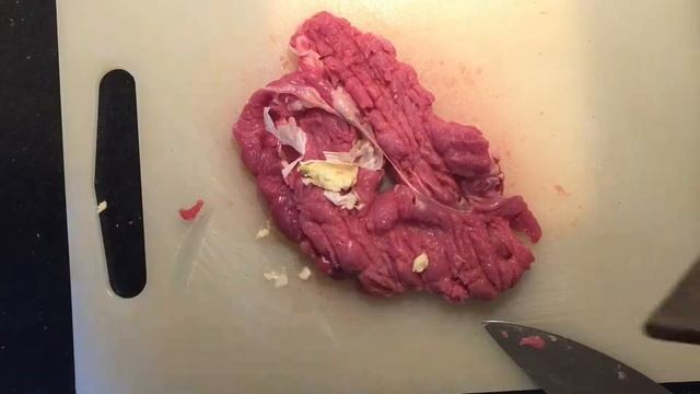 How To Cook Steak / Как готовить стейк (прикол)