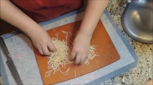 ДОМАШНЯЯ ЛАПША. Как приготовить вкусную домашнюю лапшу ( для начинающих) Homemade Pasta.