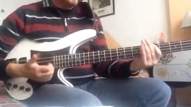 Ibanez solo slap смотреть онлайн