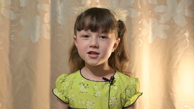 Прудникова Мария, 5 лет, МБДОУ Детский сад №22», «Нарисую я ромашку» смотреть онлайн