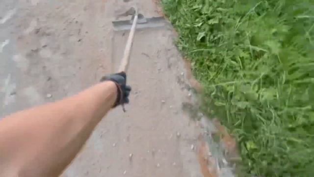 Дорога на даче из песка и цемента