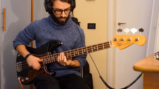 Fender Precision American Vintage Re62 DEMO смотреть онлайн