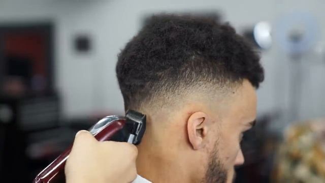Barber Tutorial : The DROP FADE!! смотреть онлайн