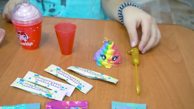 Распаковка ПОДАРКА на ДЕНЬ РОЖДЕНИЯ. Poopsie Лама. POOPSIE КАКАЕТ СЛАЙМ. АМАЛИЯ ЗАВИДУЕТ? ИГРЫ