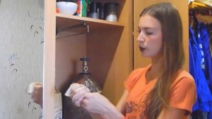 [ЛАЙФХАК] ШАР С КОНФЕТТИ. КАК БЕЗ ДОПОЛНИТЕЛЬНЫХ УСТРОЙСТВ СДЕЛАТЬ ШАР С КОНФЕТТИ СВОИМИ РУКАМИ