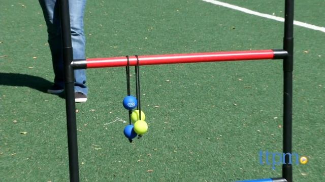 Top Toss Ladder Ball from Poof смотреть онлайн