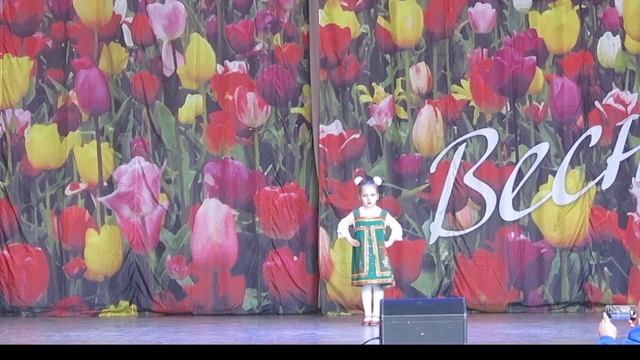 Выступление Кати Чуракиной балерины ансамбля народного танца Карусель смотреть онлайн