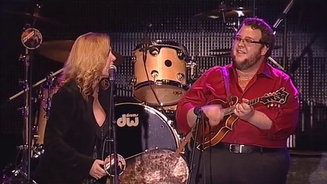 Rhonda Vincent en concert en France - Programmation: Georges Carrier смотреть онлайн