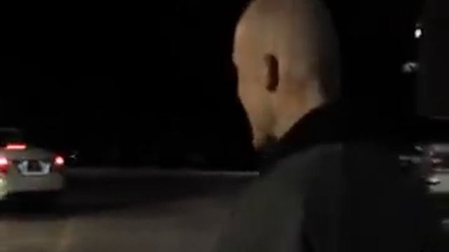 iPhone Controlling Mercedes car смотреть онлайн