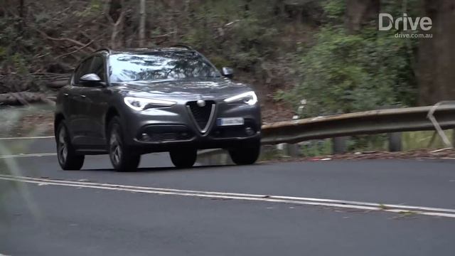 2018 Alfa Romeo Stelvio v BMW X3 v Volvo XC60 Comparison Review | Drive.com.au смотреть онлайн