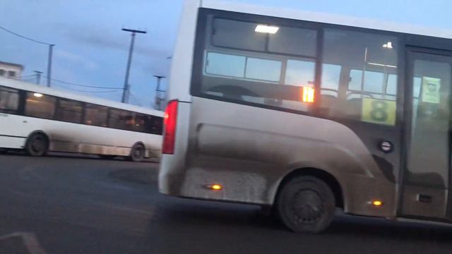 «А давай-ка я сломаюсь!» В 583 МХ 186 ГАЗ-A68R52 City Маршрут 8 смотреть онлайн