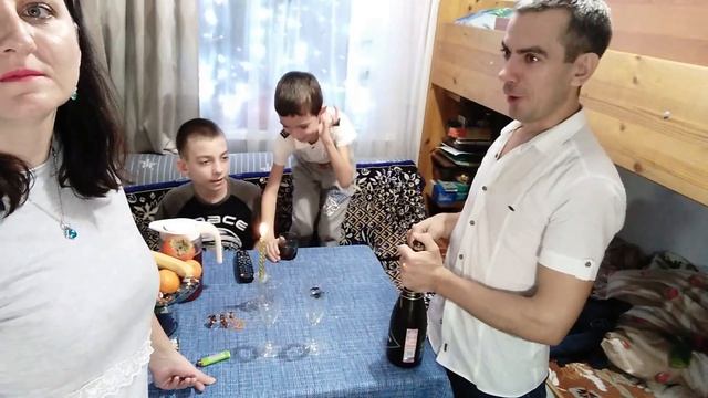 Как мы встречали Новый год 2021  Новогодний влог  Anika Z