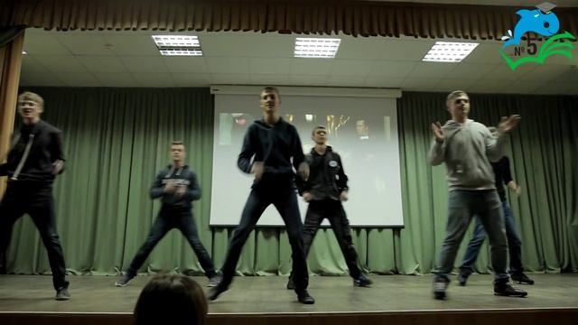 Танец. Мистер Кольцовской школы №5 - 2013 смотреть онлайн