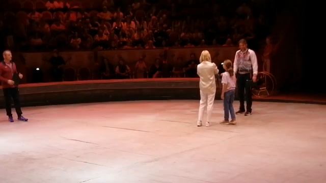 Открытая репетиция братьев Запашных в Большом Ленинградском цирке. Попугаи. смотреть онлайн