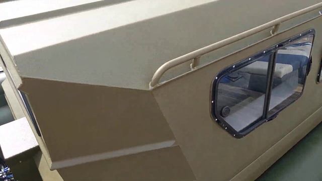 Аэроглиссер внутри смотреть онлайн