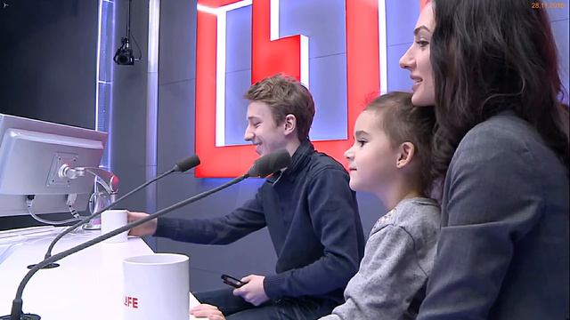 Радио "L!FE". "Вперёд!". День матери. 28.11.2016г. смотреть онлайн