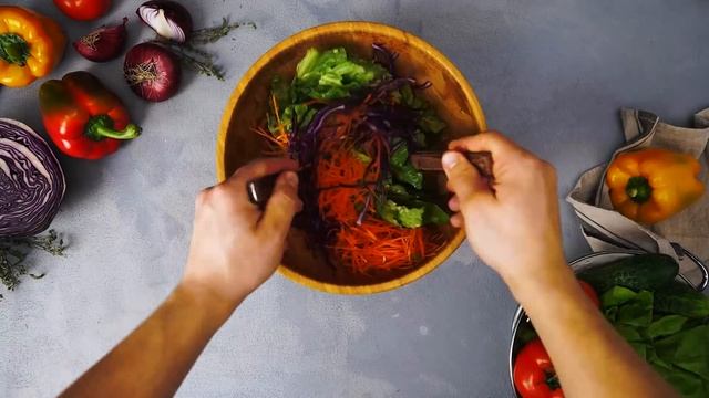 Рецепты простых салатов [Рецепты Bon Appetit] смотреть онлайн