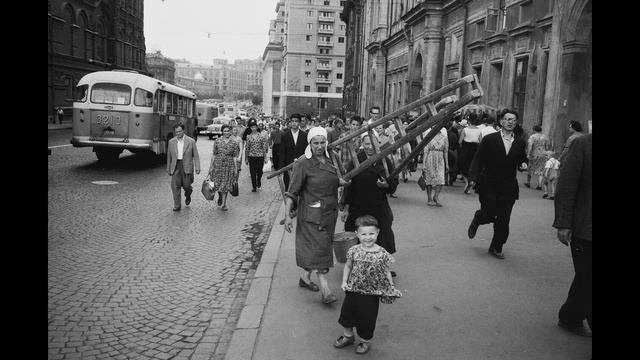 Дмитрий Дихтер, "Пахнет дело мое керосином" (стихи Тимура Кибирова, музыка Петра Кошелева). смотреть онлайн