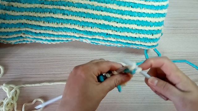 Плюшевый плед спицами ТОЛЬКО ЛИЦЕВЫЕ ПЕТЛИ, МК для начинающих смотреть онлайн