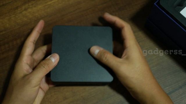 Unboxing de la Mini PC Intel NUC 12 Pro Kit NUC12WSKi7 смотреть онлайн