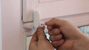 Установка детского замка на окно