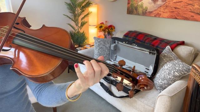 Low 2 Hand Pattern VIOLA Schradieck 1, Etude 1 Lines 1-4