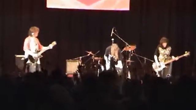 Гражданская оборона - Офелия(Самара, 06.10.2006) смотреть онлайн