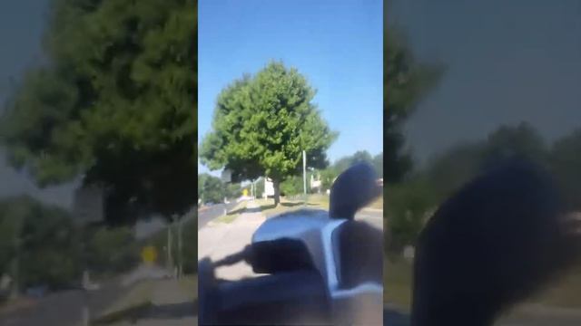 riding my pexmor moutain electric bike to cheesequake park. the Honda driver should've go смотреть онлайн