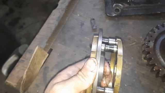 ремонт реверс-редуктора МТЗ 82 П.mp4 смотреть онлайн