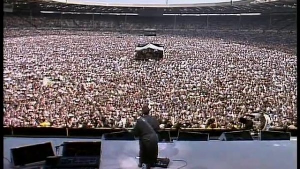 Ultravox - Dancing With Tears In My Eyes (LiveAid 1985)