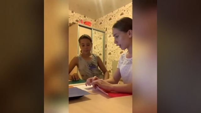 «Матрёшка» в технике обрывной аппликации смотреть онлайн