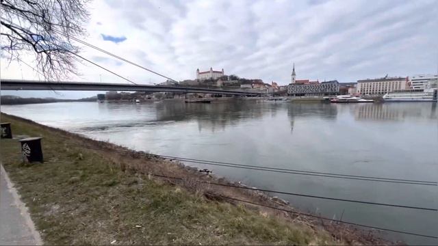 Супер прогулка. Экскурсия по Братиславе. Bratislava Stary Most, Novy Most, Divadlo (Old Town) смотреть онлайн